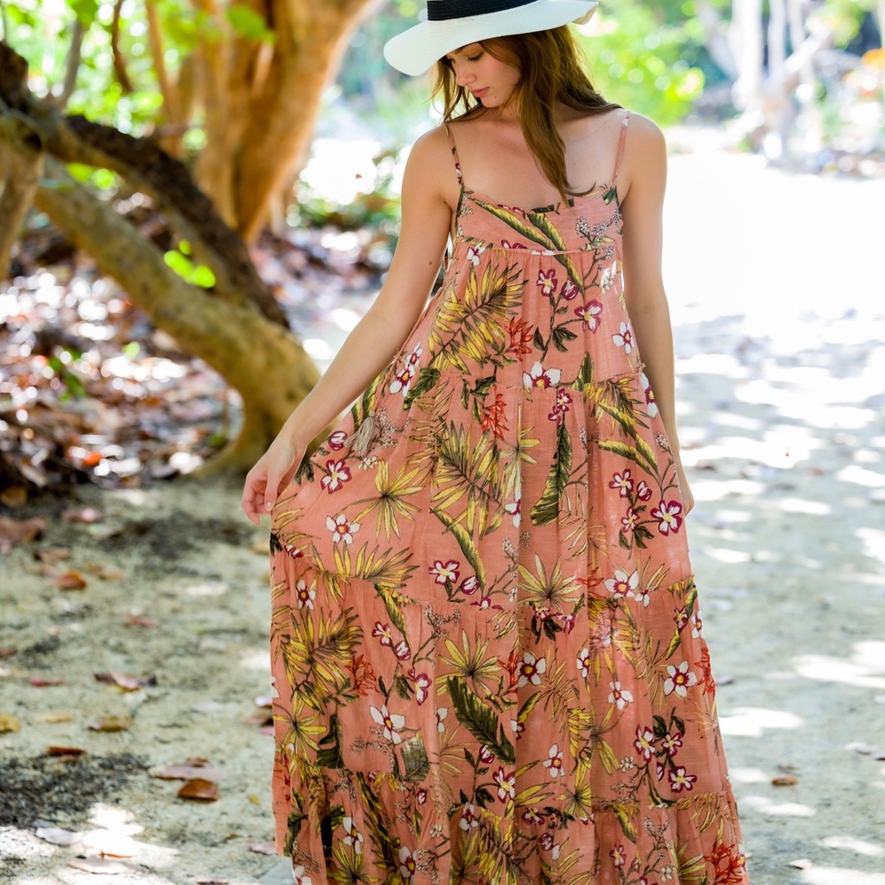 Vicky Cristina Barcelona Maxi NWT - Picture 4 of 11